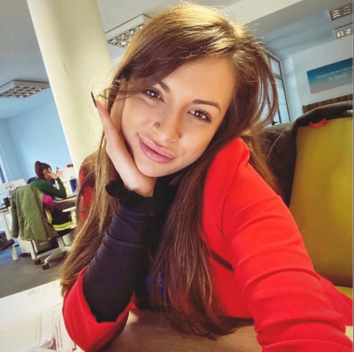 Елица - клиент на First Class Movers